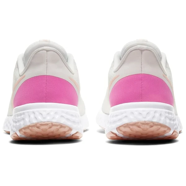 NIKE Women's Revolution 5 Running Shoes 7 NIKE Women's Revolution 5 Running Shoes - Image 7