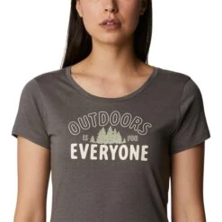 COLUMBIA Women's Daisy Days Short Sleeve Graphic Tee -Columba Clothing Shop 2072979 003 alt4