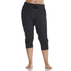 Calvin Klein Performance CALVIN KLEIN Women's Cuffed Bottom Capris