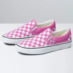 VANS Women's Classic Slip-On Shoes -Columba Clothing Shop 2082372 607 alt2