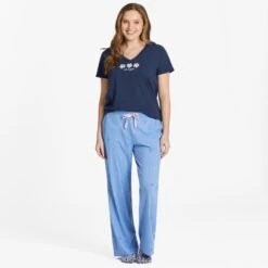 LIFE IS GOOD Women's Three Daisies Snuggle Up Relaxed Short-Sleeve Sleep Vee -Columba Clothing Shop 2087634 403 alt3